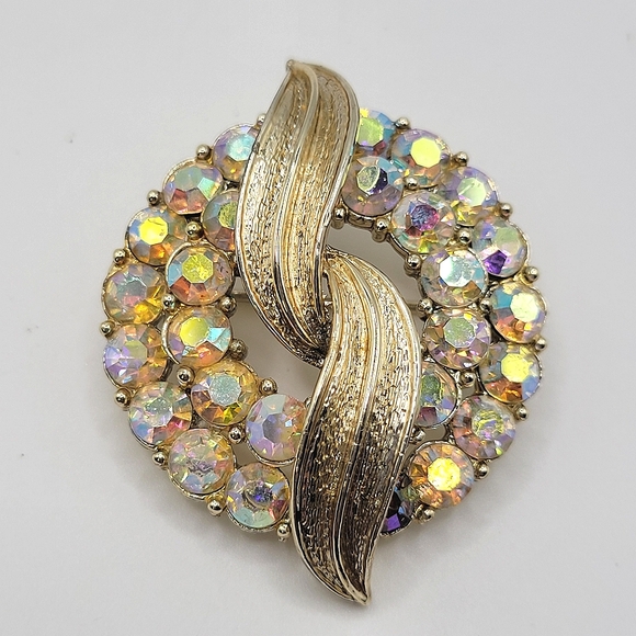 Coro Jewelry - VTG Coro Pegasus Brooch: Gold Tone & AB Rhinestones | SIGNED (faded)